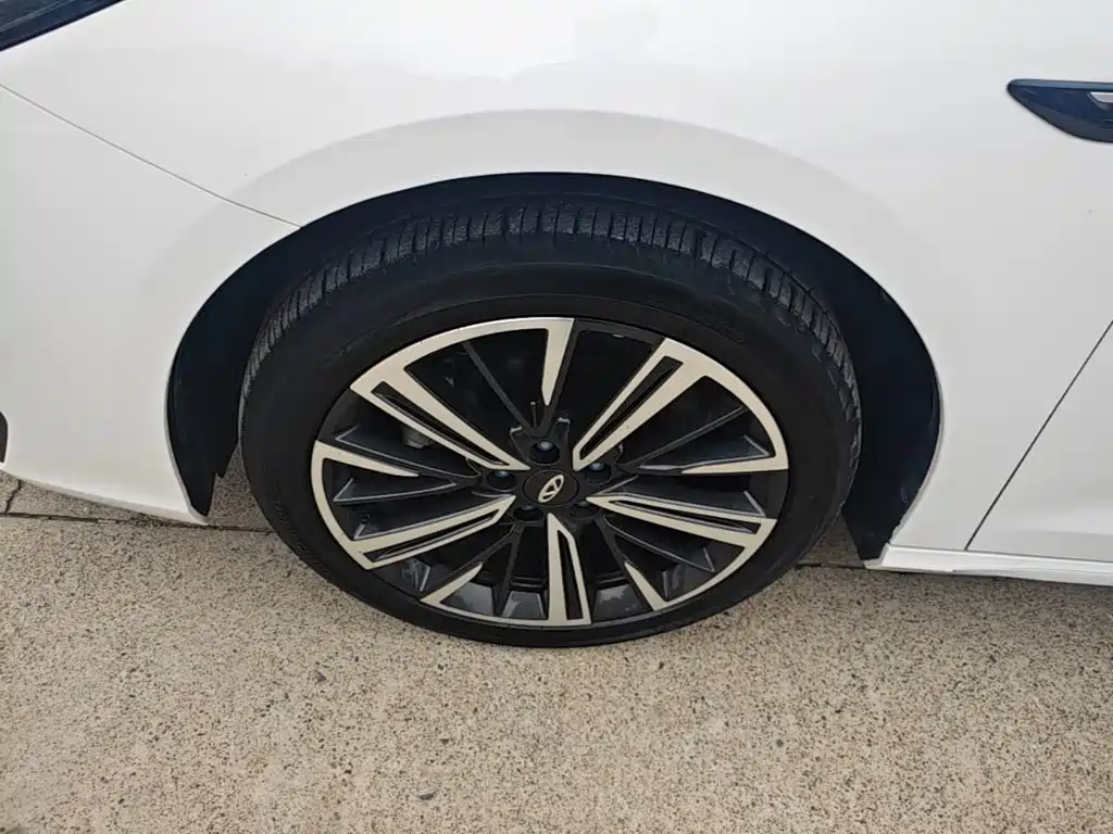 Chery Arrizo 8 — миниатюра 23