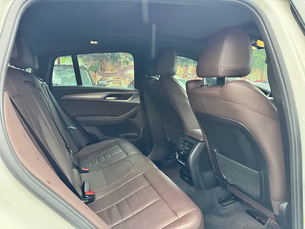 BMW X4 — миниатюра 5