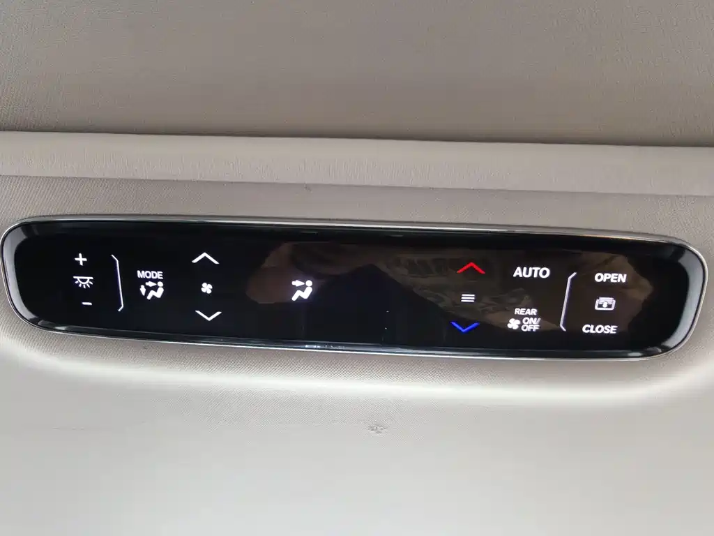Honda Elysion — миниатюра 13