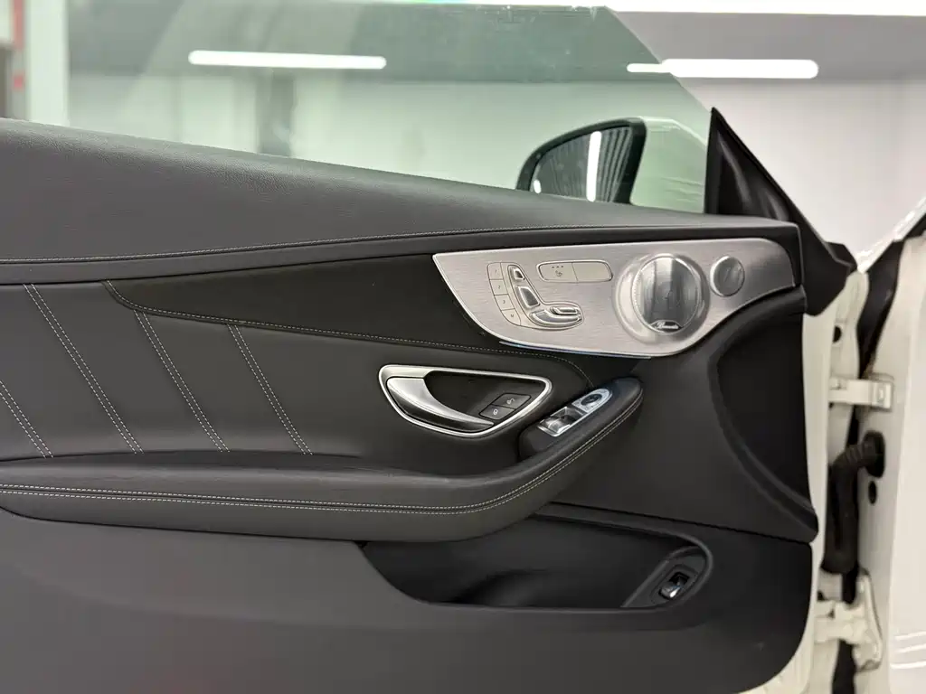 MERCEDES-BENZ C CLASS AMG