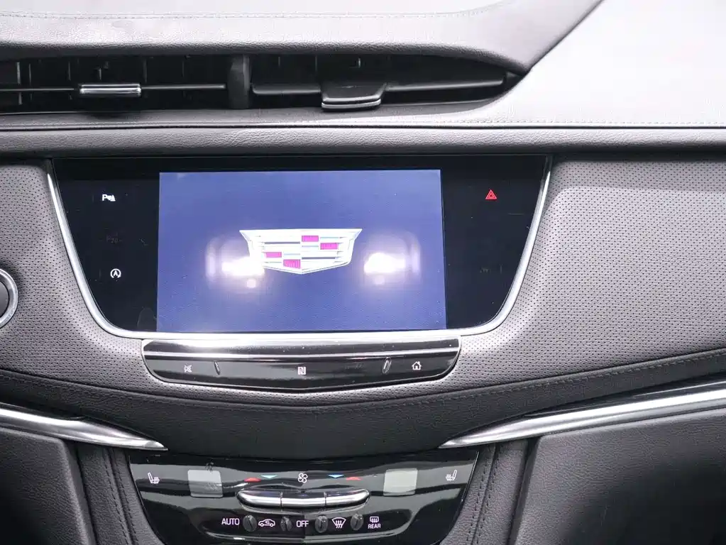 Cadillac XT5 — миниатюра 17