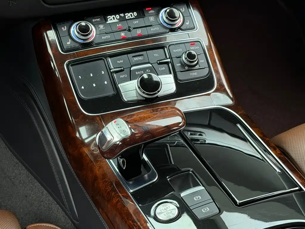 Audi A8 2013 A8L 55 TFSI quattro Luxury