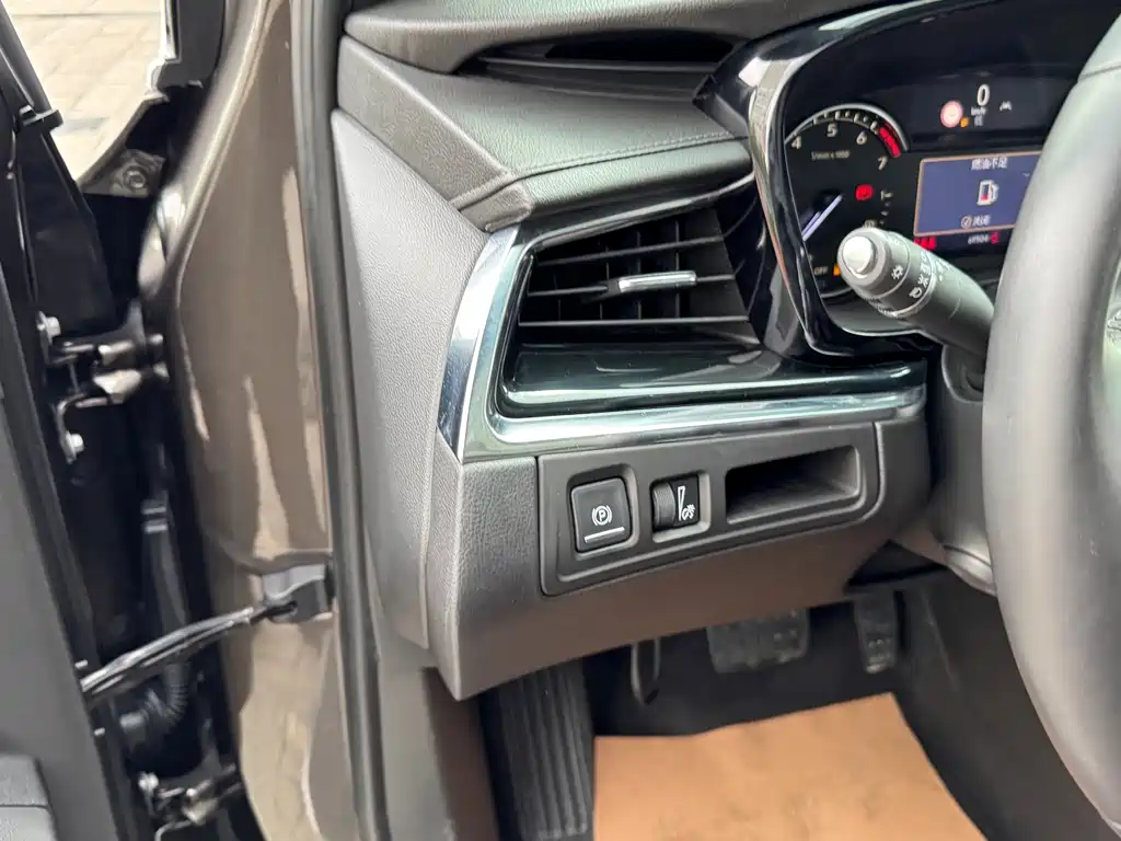 Cadillac XT6 — миниатюра 22