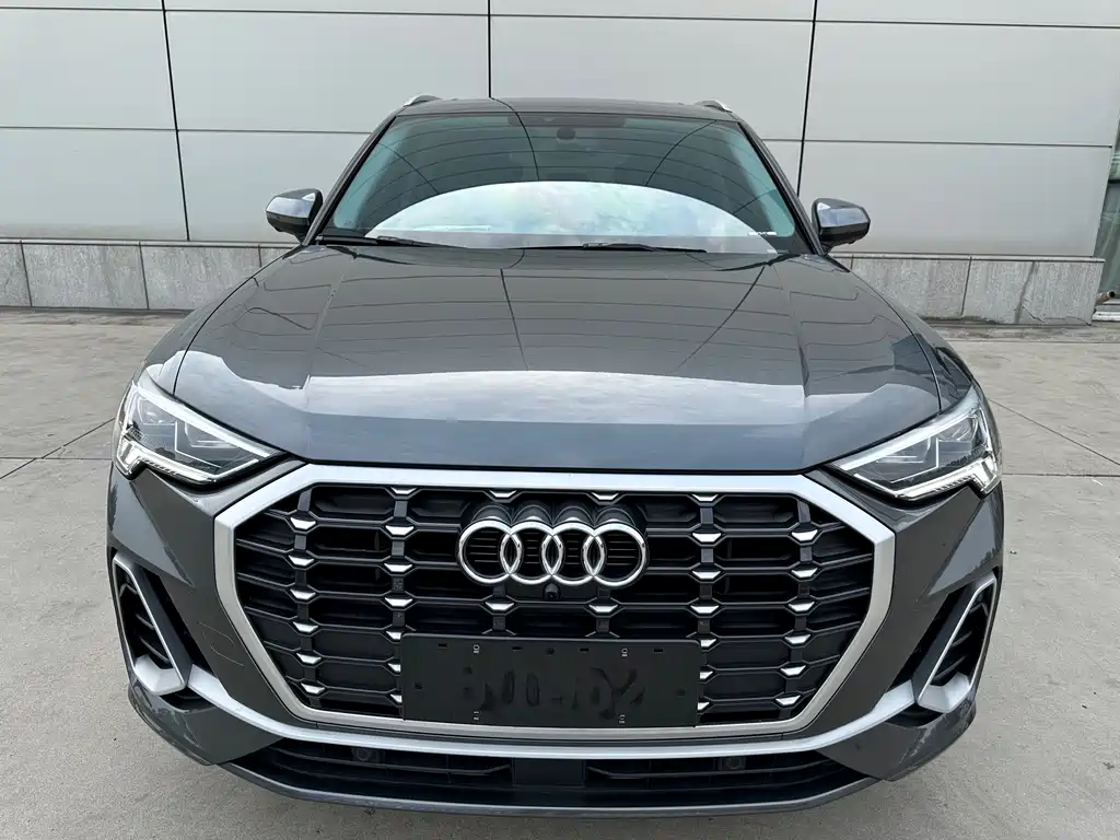 Audi Q3 2022 35 TFSI Fashion