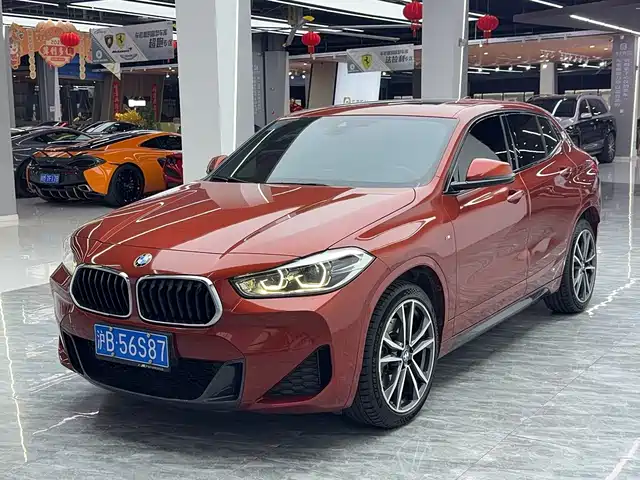 BMW X2