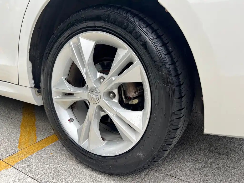 Zotye Zotye Z500 — миниатюра 16