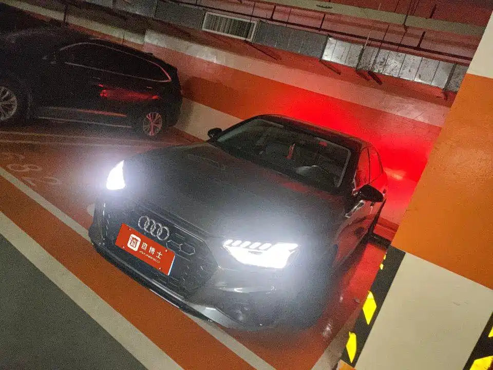 Audi A4L — миниатюра 10