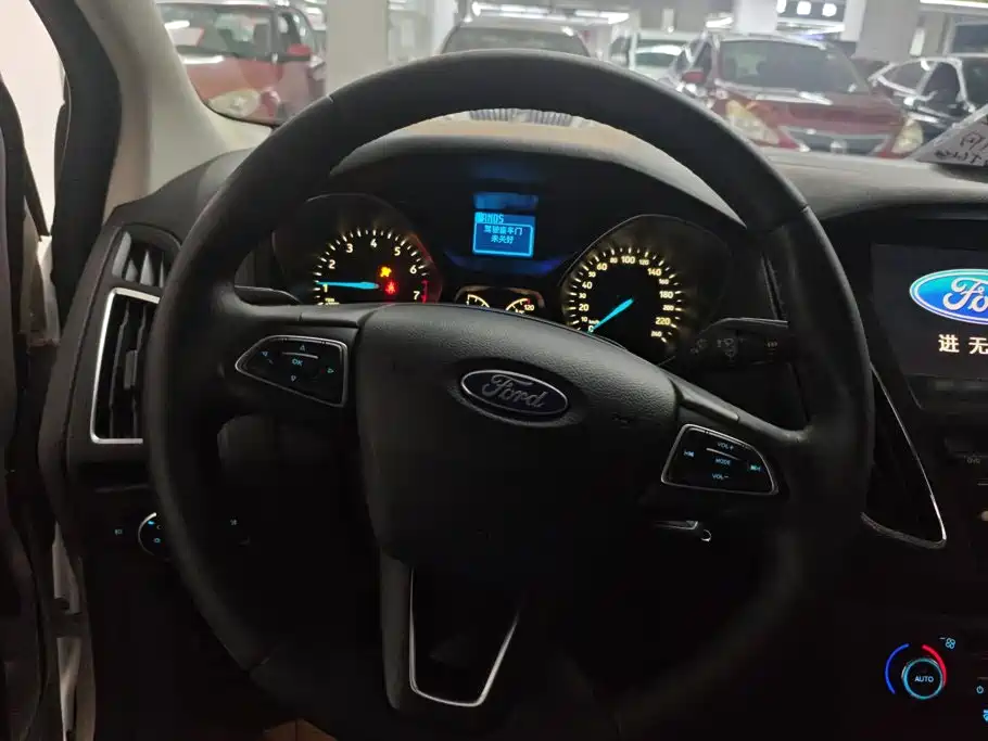 Ford Focus — миниатюра 15
