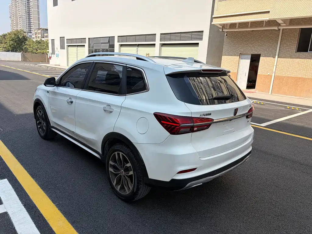 ROEWE RX5