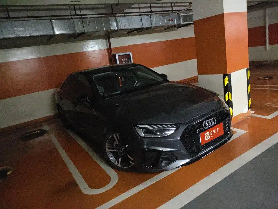 Audi A4L — миниатюра 2