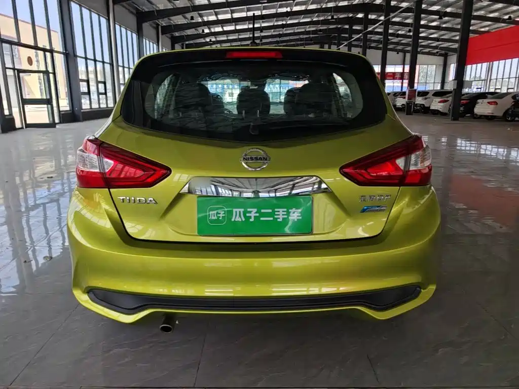 Nissan Tiida — миниатюра 6