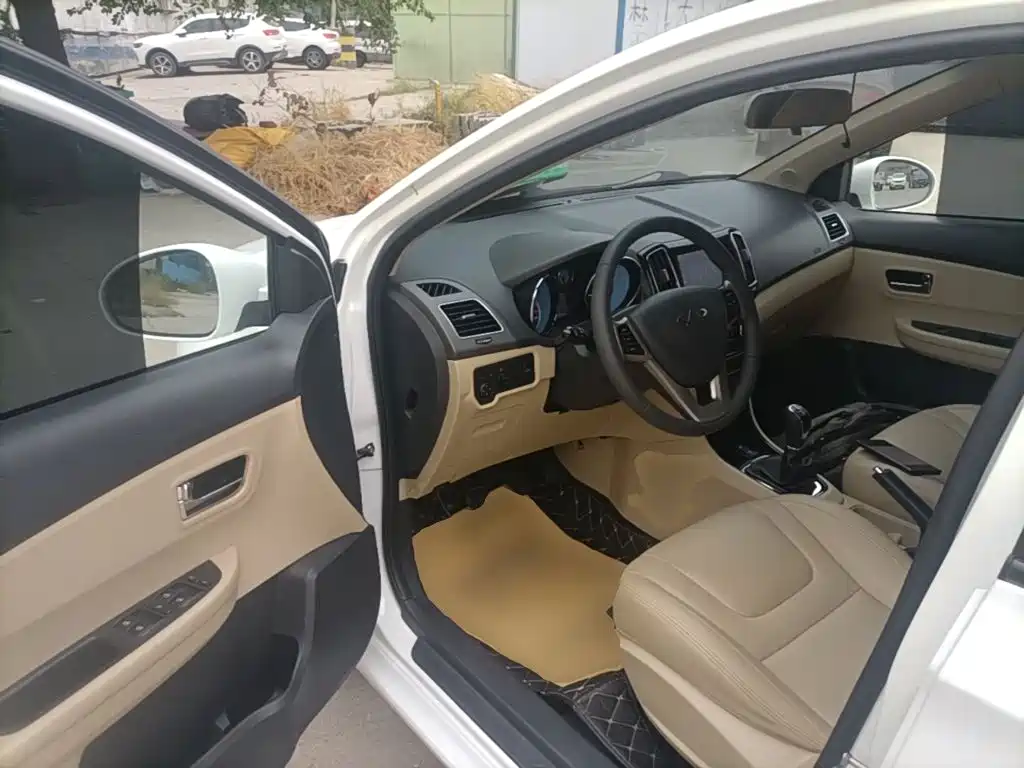 Chery E3 — миниатюра 16