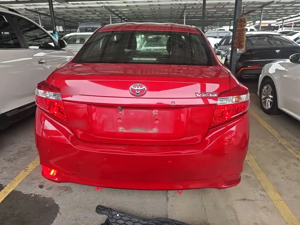 Toyota Vios — миниатюра 6