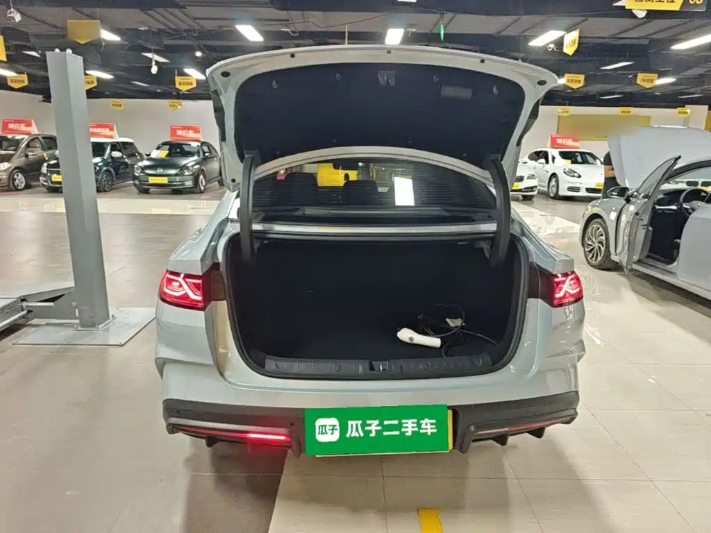 BYD Qin L — миниатюра 19
