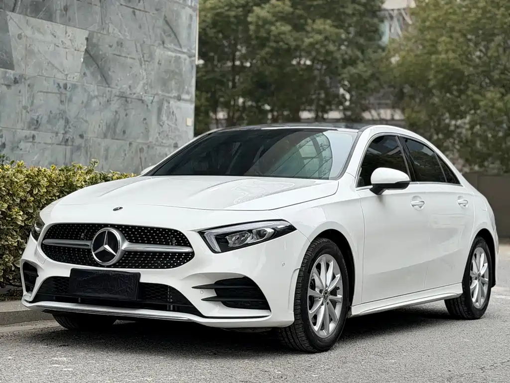 MERCEDES-BENZ A CLASS