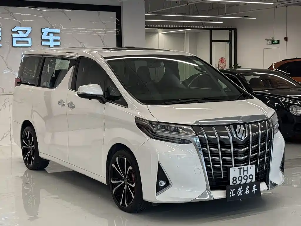 Toyota Alphard 2018 3.5L Luxury
