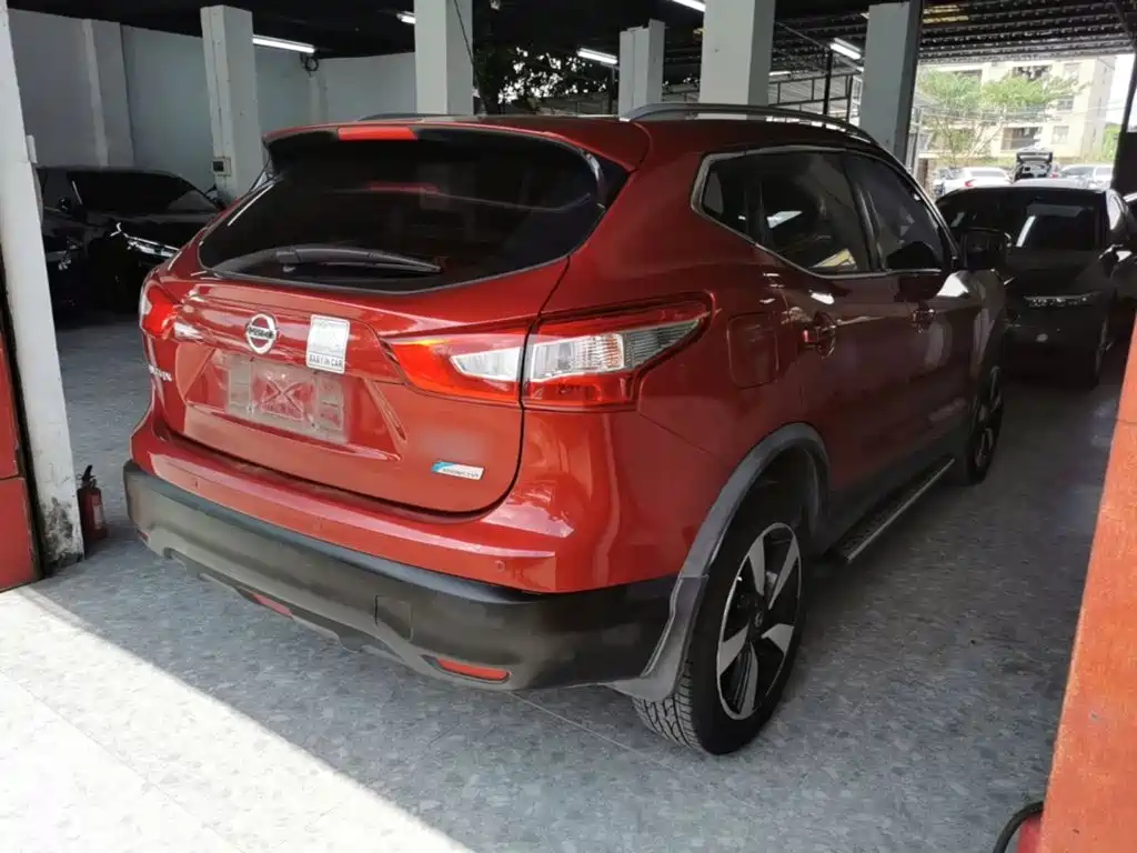 Nissan Qashqai — миниатюра 7