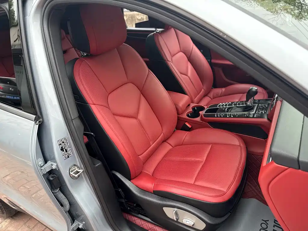 Porsche Macan — миниатюра 22