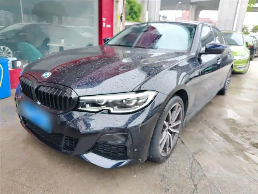BMW 3 Series 2021