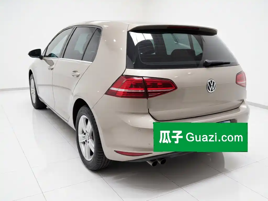 Volkswagen Golf — миниатюра 4