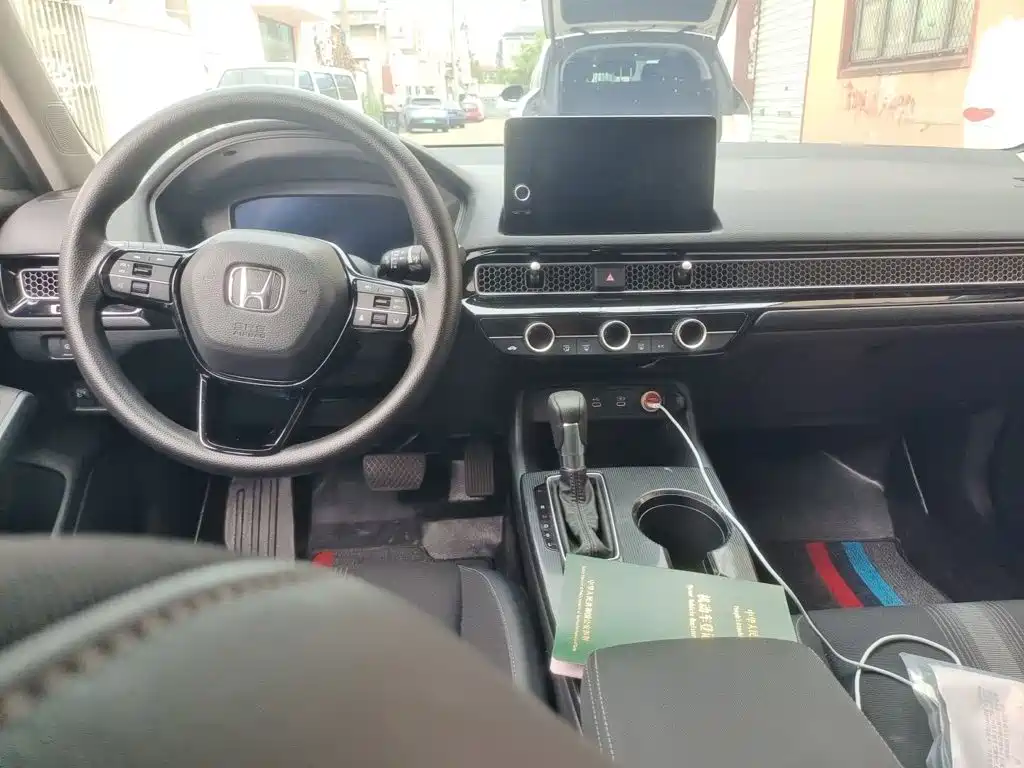 Honda Civic — миниатюра 10