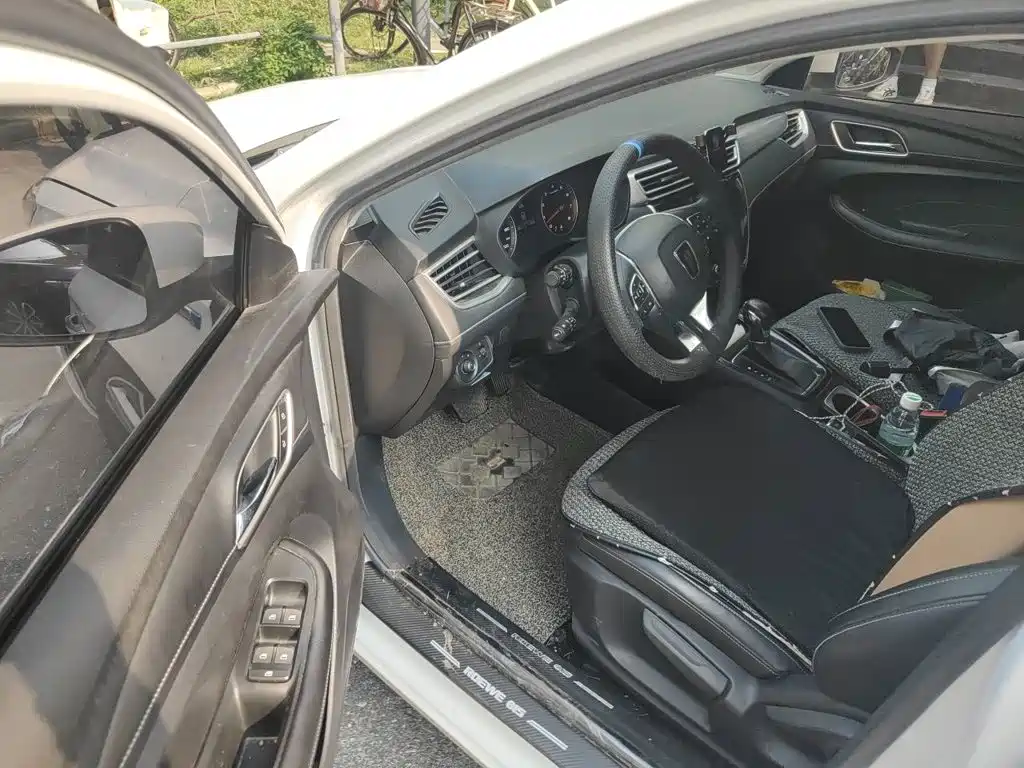Roewe i5 — миниатюра 12