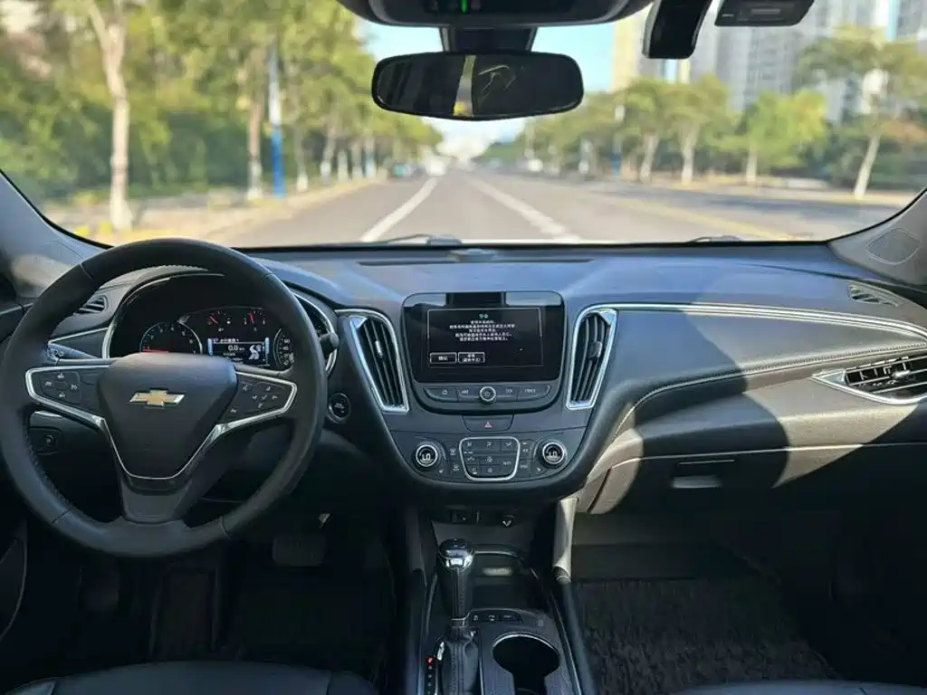 Chevrolet Malibu XL — миниатюра 14