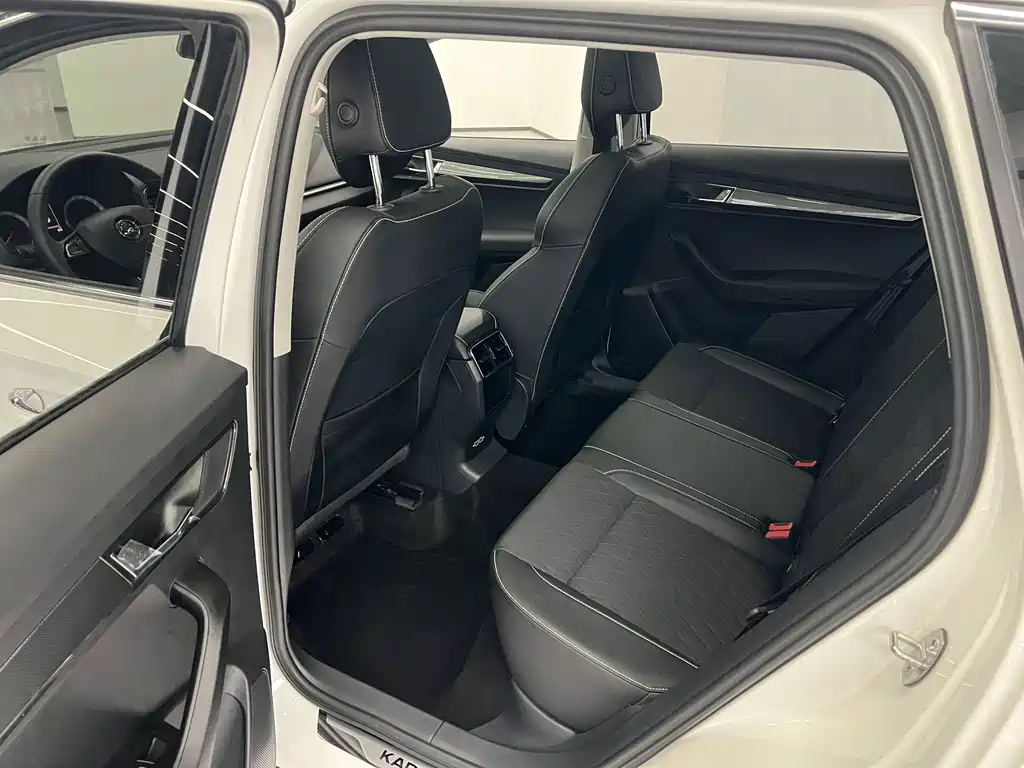 Skoda Karoq — миниатюра 9