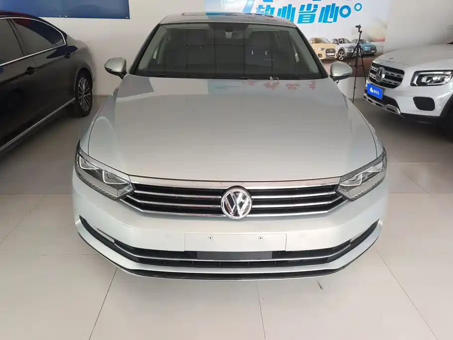 Volkswagen Magotan — миниатюра 2