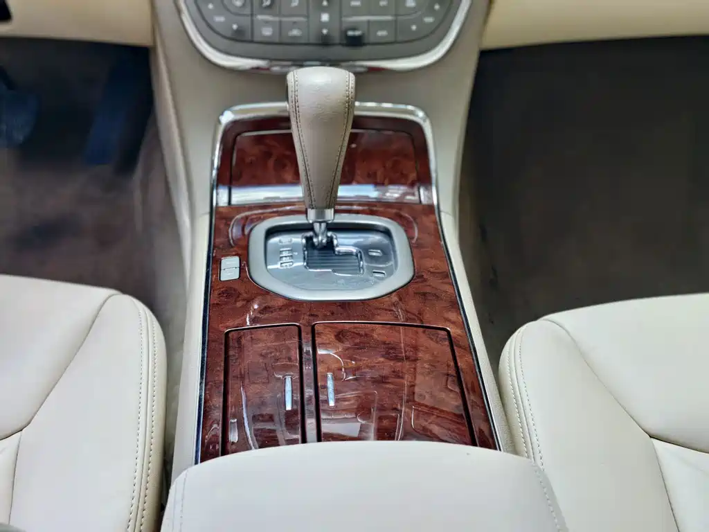 Buick Park Avenue — миниатюра 11