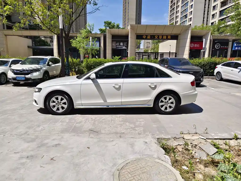 Audi A4L — миниатюра 3