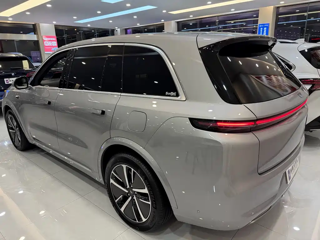Li Auto Li L8 — миниатюра 6