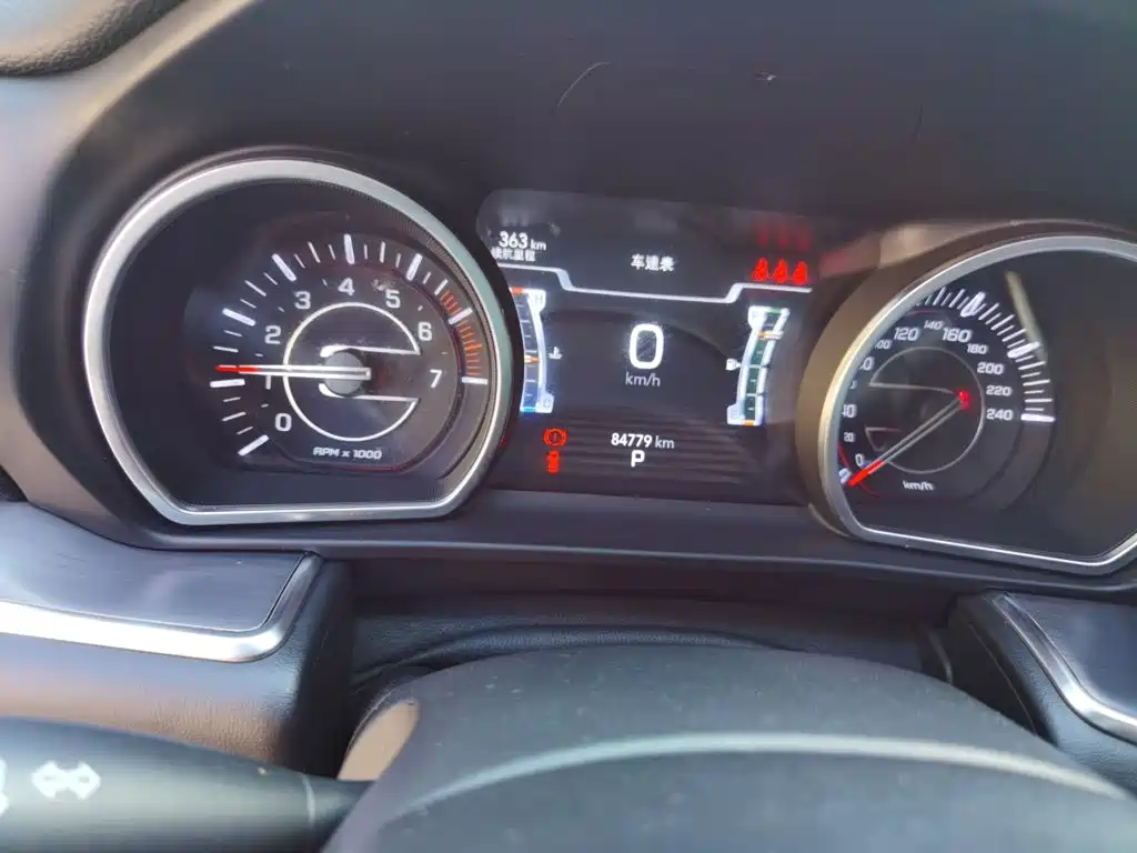 Jeep Grand Commander — миниатюра 8