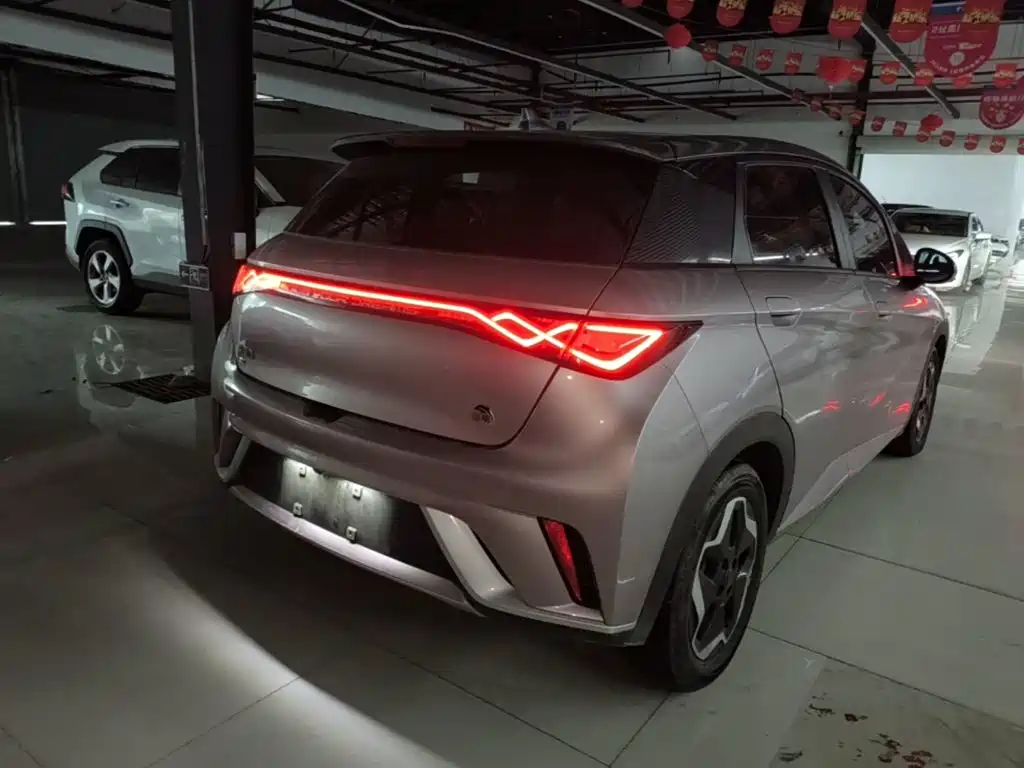 BYD Dolphin — миниатюра 7