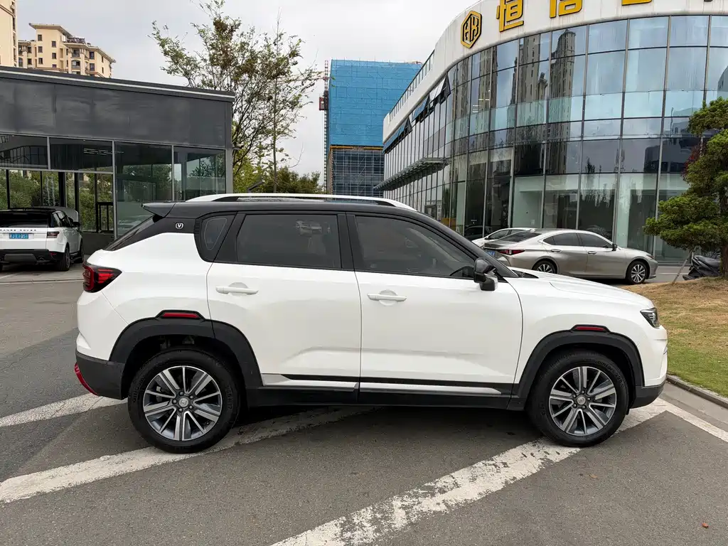 Changan CS35PLUS — миниатюра 12