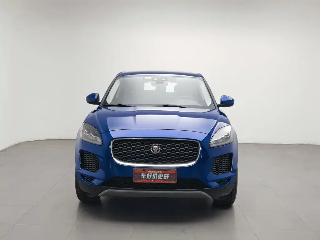 Jaguar E-PACE — миниатюра 3