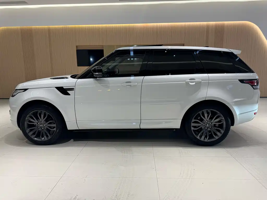 Land Rover Range Rover Sport 2017 3.0 SC V6 HSE DYNAMIC