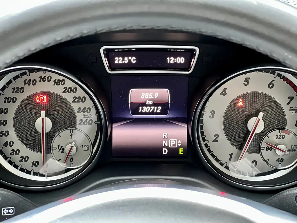 Mercedes-Benz GLA — миниатюра 19