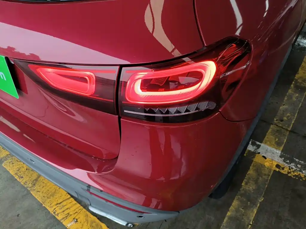 Mercedes-Benz GLA — миниатюра 8