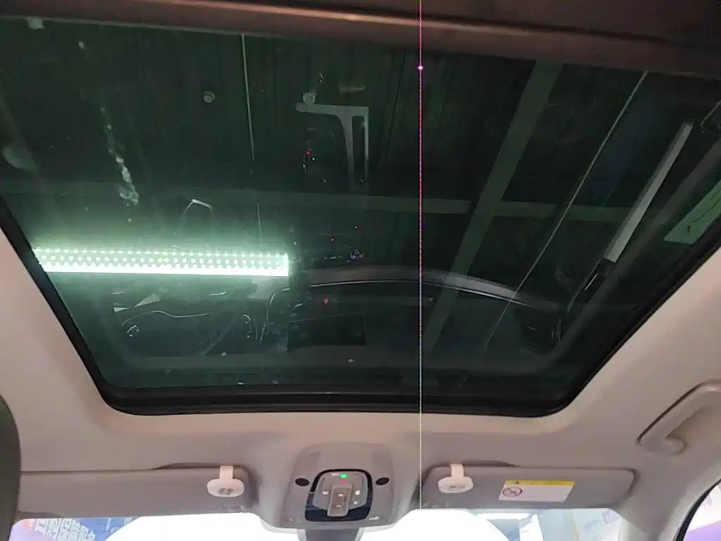 Audi Q5L — миниатюра 13