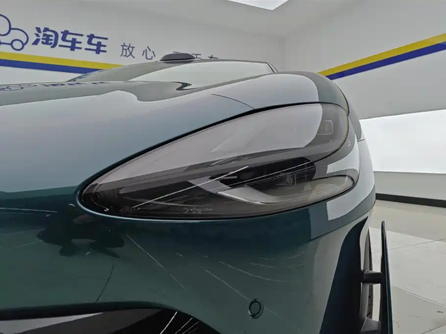 XIAOMI CAR XIAOMI SU7 ULTRA