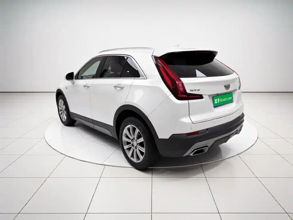 Cadillac XT4 — миниатюра 4