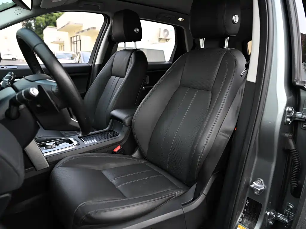 Land Rover Discovery Sport 2016 2.0T SE