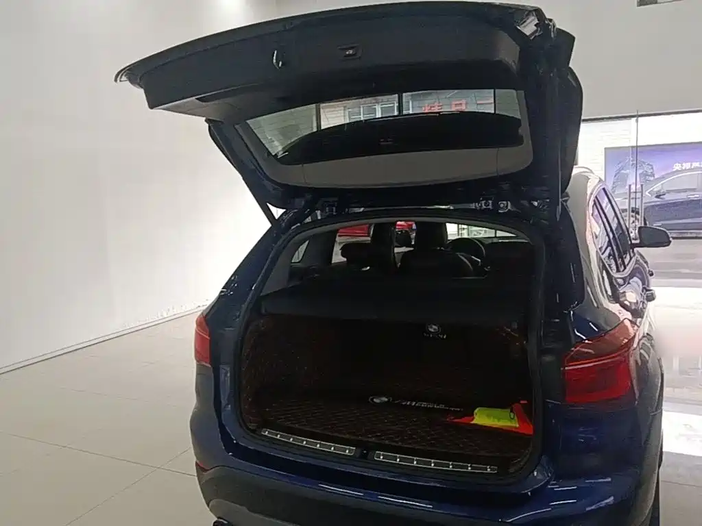 BMW X1 — миниатюра 19