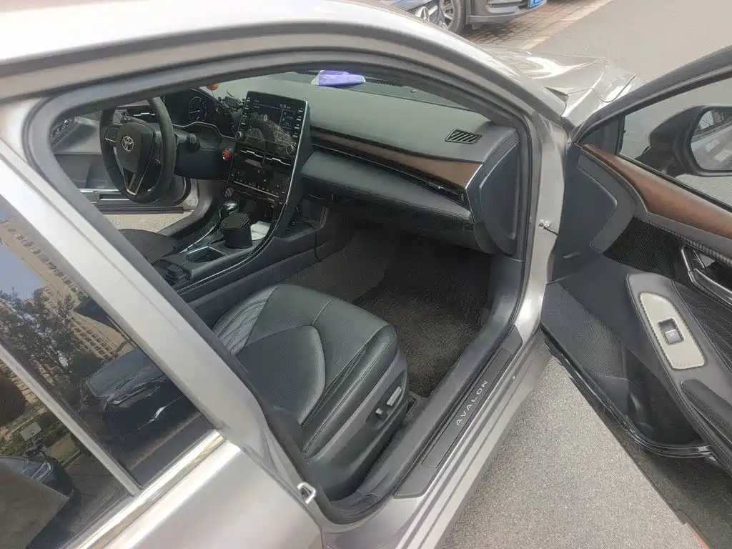 Toyota Avalon — миниатюра 19