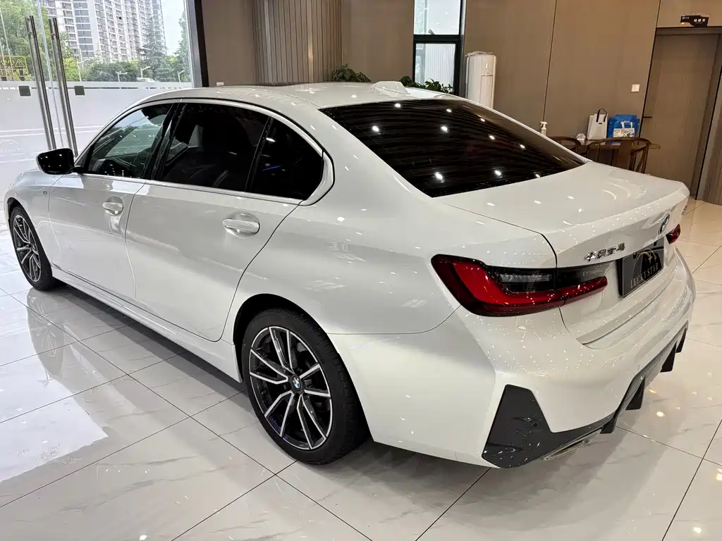 BMW 3 Series 3 2023 320Li M Sport