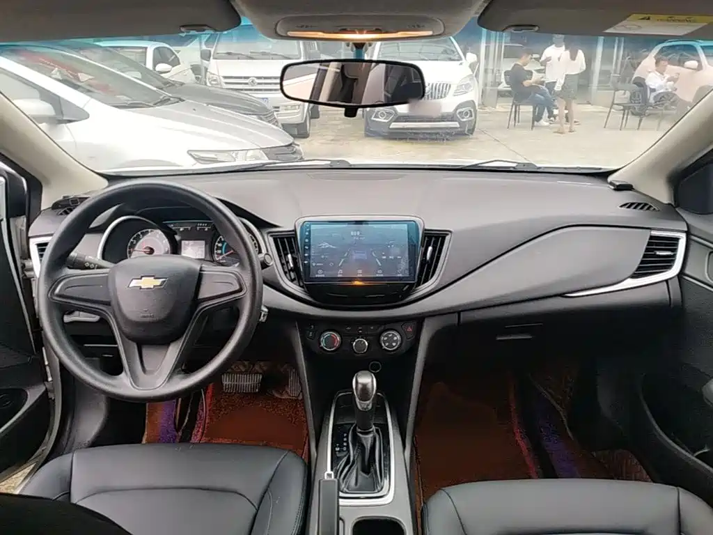 Chevrolet Cavalier — миниатюра 10