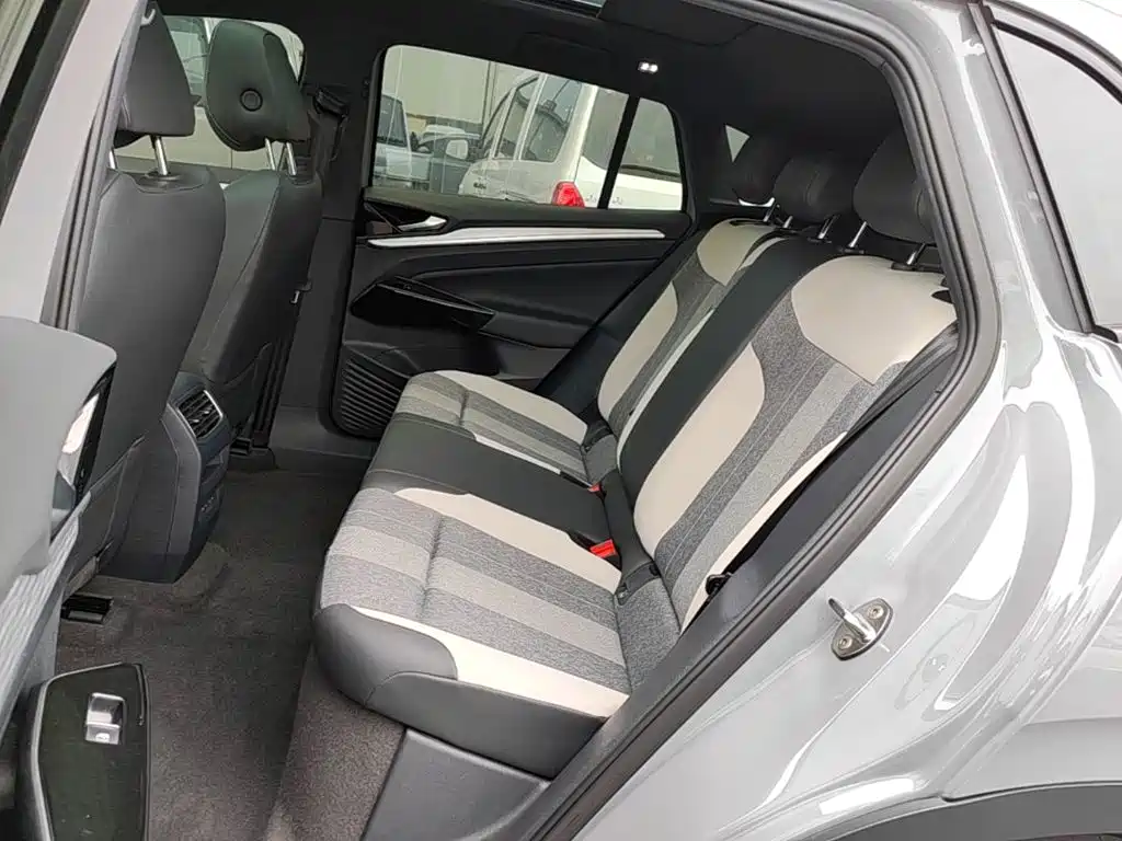 Volkswagen ID.4 Crozz — миниатюра 17