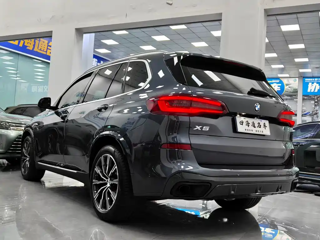 BMW X5 (Import) — миниатюра 13
