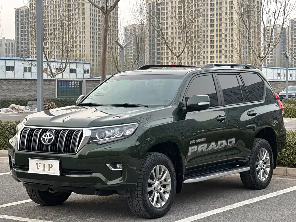 TOYOTA PRADO